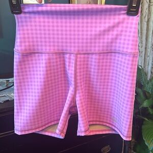 Alo Yoga Vapor high-waist Shorts in Gingham New w Tags
